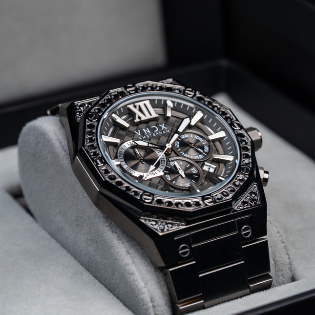 Wise Man Steel Stones Grijs