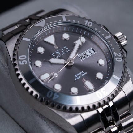 Heren horloge met zilveren band en kast