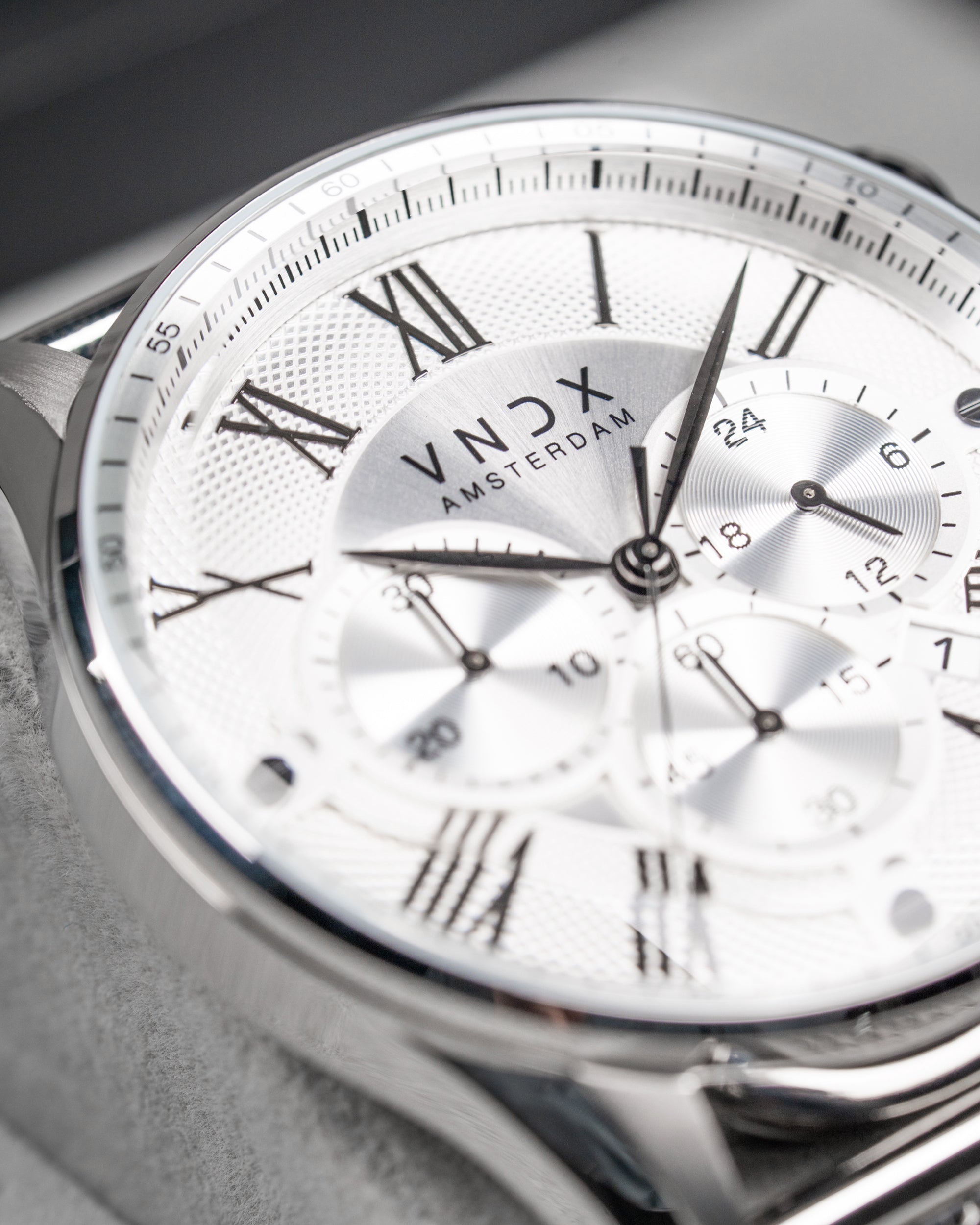 Heren horloge | The Chief wit met beige leren band | Amsterdam Heren horloge | The Chief wit met beige leren band | Amsterdam