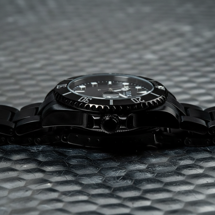 AMS. LXRY. Steel Black Edition