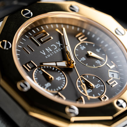 The One Goud Zilver Grijs