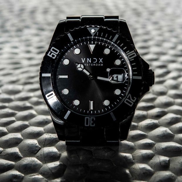 AMS. LXRY. horloge Black Edition